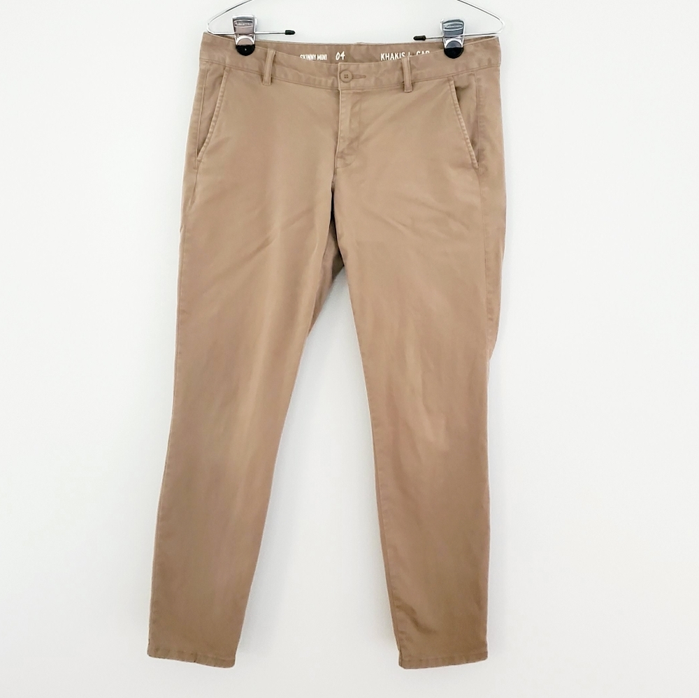 GAP skinny mini khakis size 4